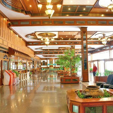 Royal Twins Palace Hotel Pattaya Luaran gambar