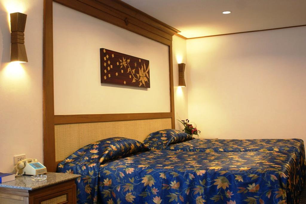 Royal Twins Palace Hotel Pattaya Luaran gambar