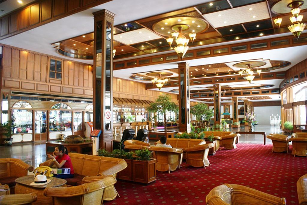 Royal Twins Palace Hotel Pattaya Luaran gambar