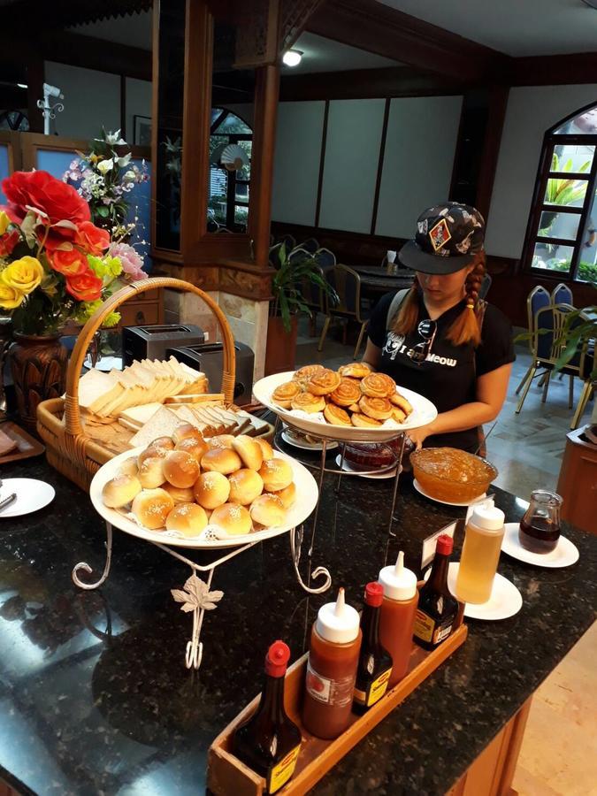 Royal Twins Palace Hotel Pattaya Luaran gambar